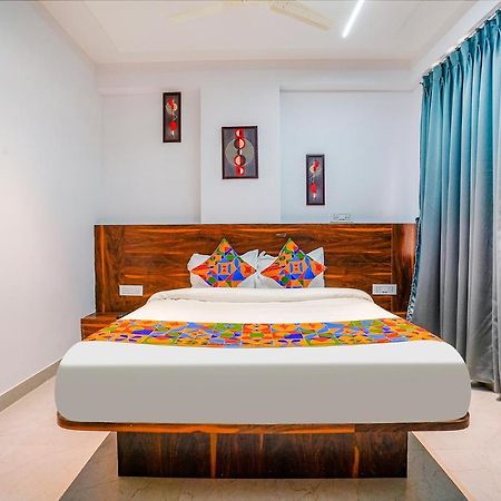 Fabhotel Crystal Inn - Nr Suvarndeep Chowk Pimpri-Chinchwad المظهر الخارجي الصورة